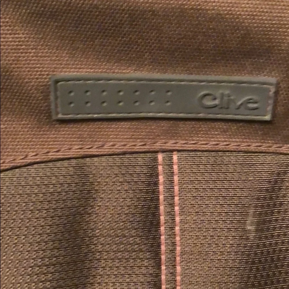 N/A clive messenger
